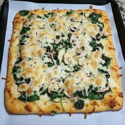 Cottage Cheese Spinach Alfredo Flatbread Pizza