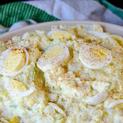 Mama's Old Fashioned Potato Salad - Dee Dee's