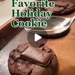 Holiday Chocolate Cookies With Andes Mints