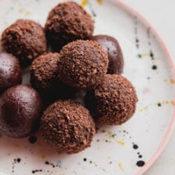 Thin Mint Truffles (gluten &amp; Dairy Free)