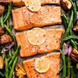 5-ingredient Sheet Pan Salmon