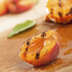 Grilled Peach Dessert