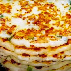 Смачні сирні коржики на сніданок чи перекус