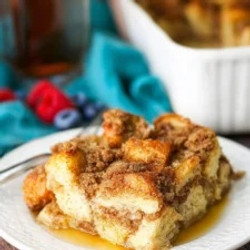 Overnight French Toast Casserole With Cinnamon Streusel