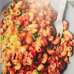 Skinnytaste American Style Cheesy Beef Goulash And Macaroni