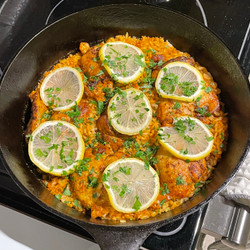 One Pan Spanish Chicken And Rice