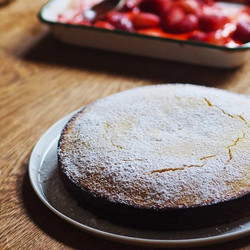 Lemon And Almond Yoghurt Cake With Roasted Strawberries