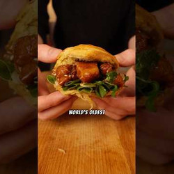 Braised Pork Belly With Spiral Buns