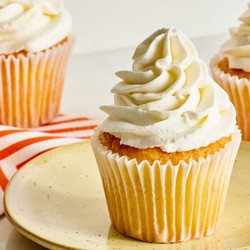 Sturdy Whipped Cream Frosting