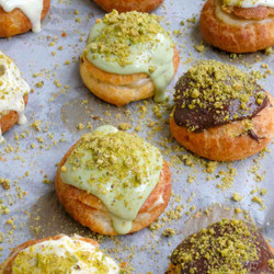 Easy Pistachio Cream Puffs With Chocolate Glaze