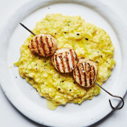 Grilled Scallops With Creamed Corn