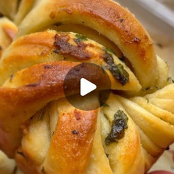 Homemade Garlic Herb Twisted Rolls