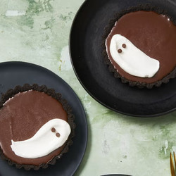 Meringue Ghost Tarts