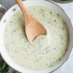 {healthier} Pesto Spinach Alfredo Sauce