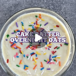 Cake Batter Overnight Oats