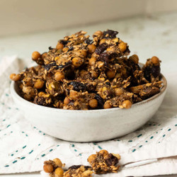 Savoury Chickpea Granola: Easy Recipe With Flavor Variations