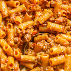 4 Ingredient Sausage &amp; Boursin Cheese Pasta Recipe
