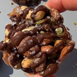 Nut &amp; Seed Cups