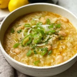 Creamy Cabbage White Bean Soup
