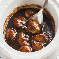 Honey Balsamic Crockpot Chicken Thighs