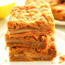 Easy Apple Pie Bars