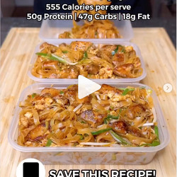 High Protein Chicken Pad Thai!