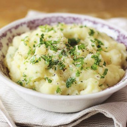 Mashed Potatoes And Creamy Golden Gravy