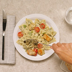 Creamy Pesto Chicken Pasta