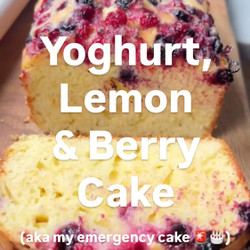 Yoghurt, Lemon &amp; Berry Cake
