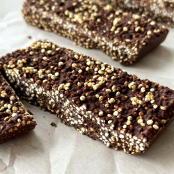 Chocolate Quinoa Crunch Bars