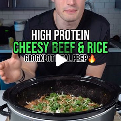 Cheesy Beef &amp; Rice Crockpot