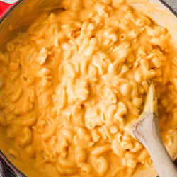 Hidden Veggie Mac And Cheese Recipe (kid-friendly)