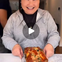 Cheese, Herb &amp; Garlic Quick Bread
