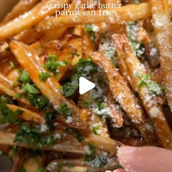 Crispy Garlic Butter Parmesan Fries