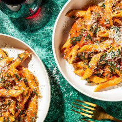 Penne With Vodka Sauce And Spinach