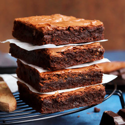 Perfect Shiny Crust Fudge Brownies