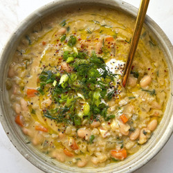 Creamy Lemon White Bean &amp; Rice Soup