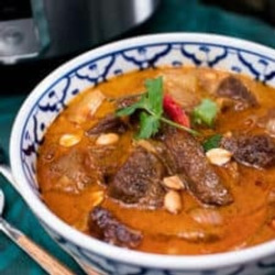 Instant Pot Thai Massaman Curry With Beef