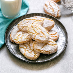 Ricciarelli - Almond Cookies