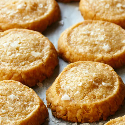 Ina Garten's Chipotle Cheddar Crackers Recipe