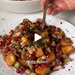 Cannellini Bean, Crispy Hellim &amp; Crunchy Walnut Salad