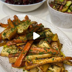Honey &amp; Thyme Roasted Carrots &amp; Parsnips