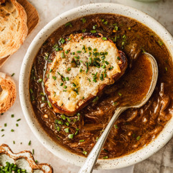 Easy French Shallot Soup With Gruyère Croutons