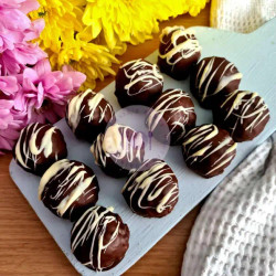 Vanilla Cake Truffles