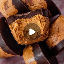 4 Ingredient Cookie Dough Protein Bites