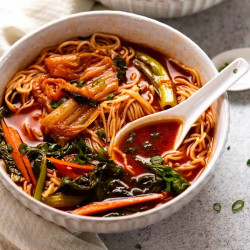Spicy Korean Noodle Soup (quick &amp; Healthy)