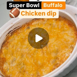 High Protein Buffalo Chicken Dip