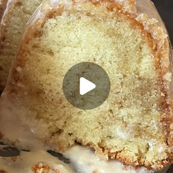 Cinnamon Roll Pound Cake