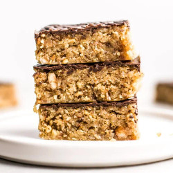 Quinoa Protein Bars