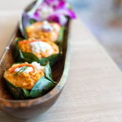 Recette Thaï Haw Mok Pla Au Curry Rouge Et À La Lime Kaffir